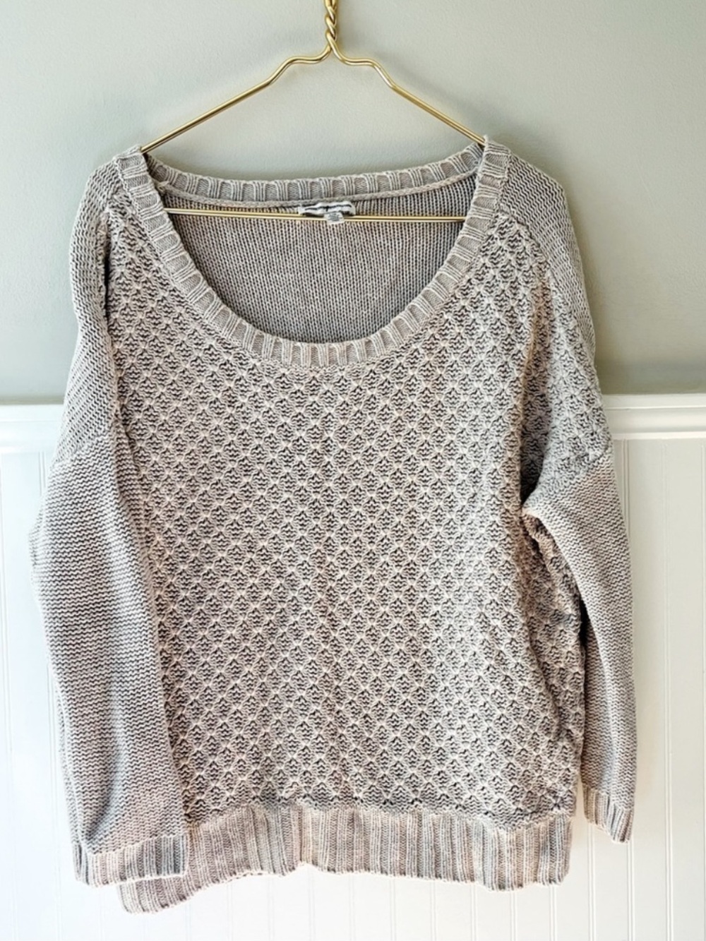 5/$25 AE SWEATER American Eagle Neutral Beige Cream